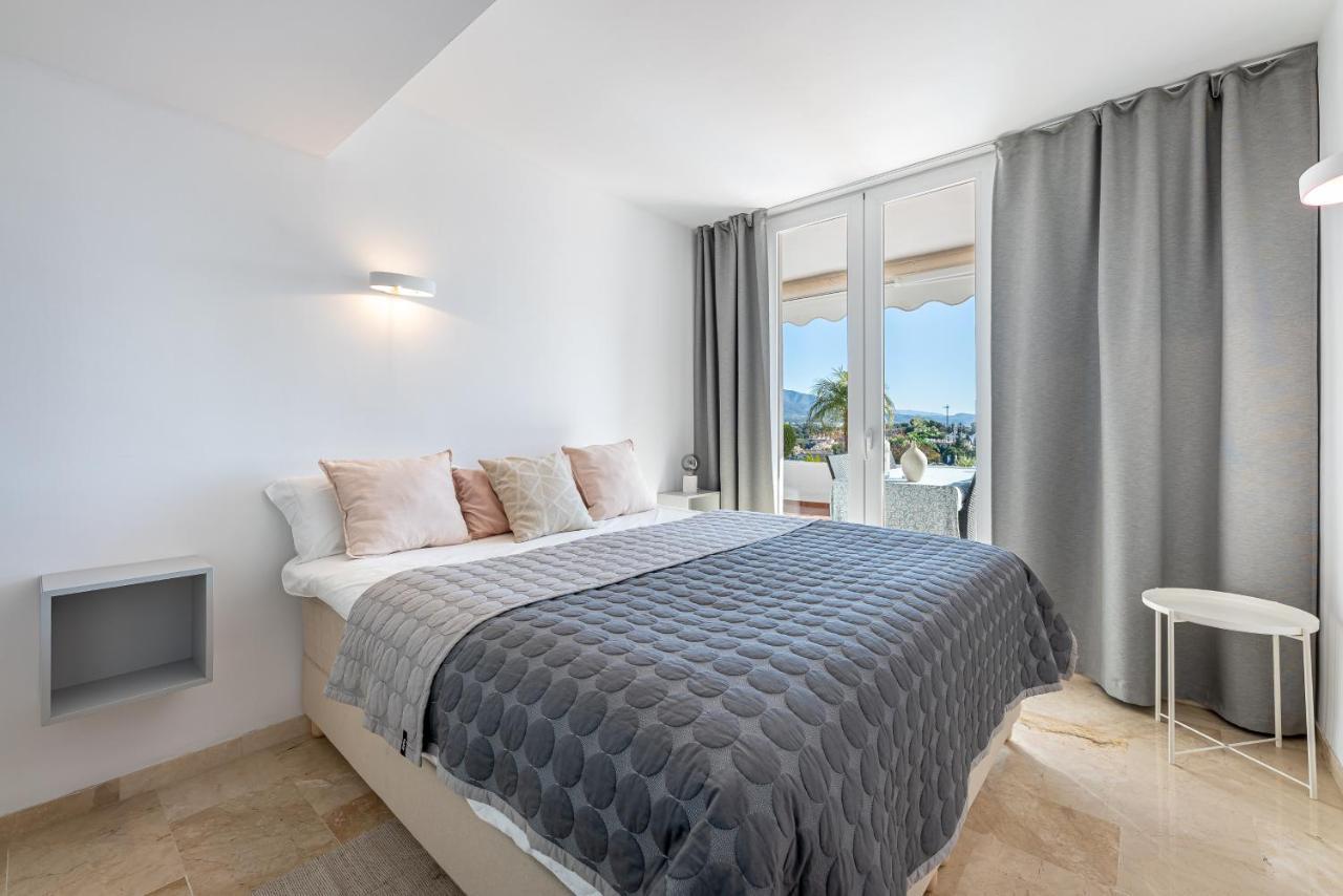 2 Bedroom With Sea And Mountain Views, Pool Marbella Dış mekan fotoğraf